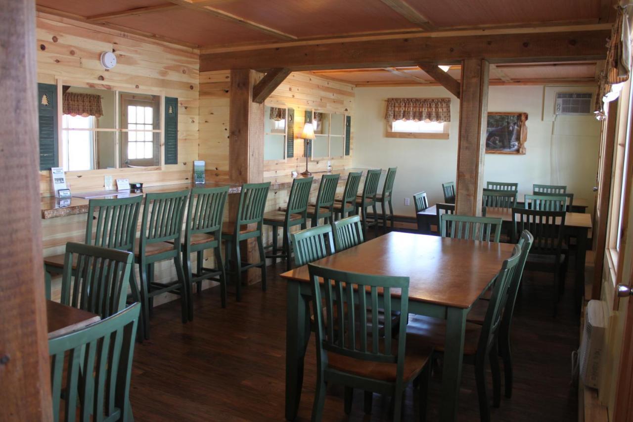 Maine Woods Inn Brewer Luaran gambar